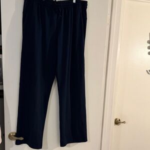Lululemon Athletica Women's Navy straight leg pants